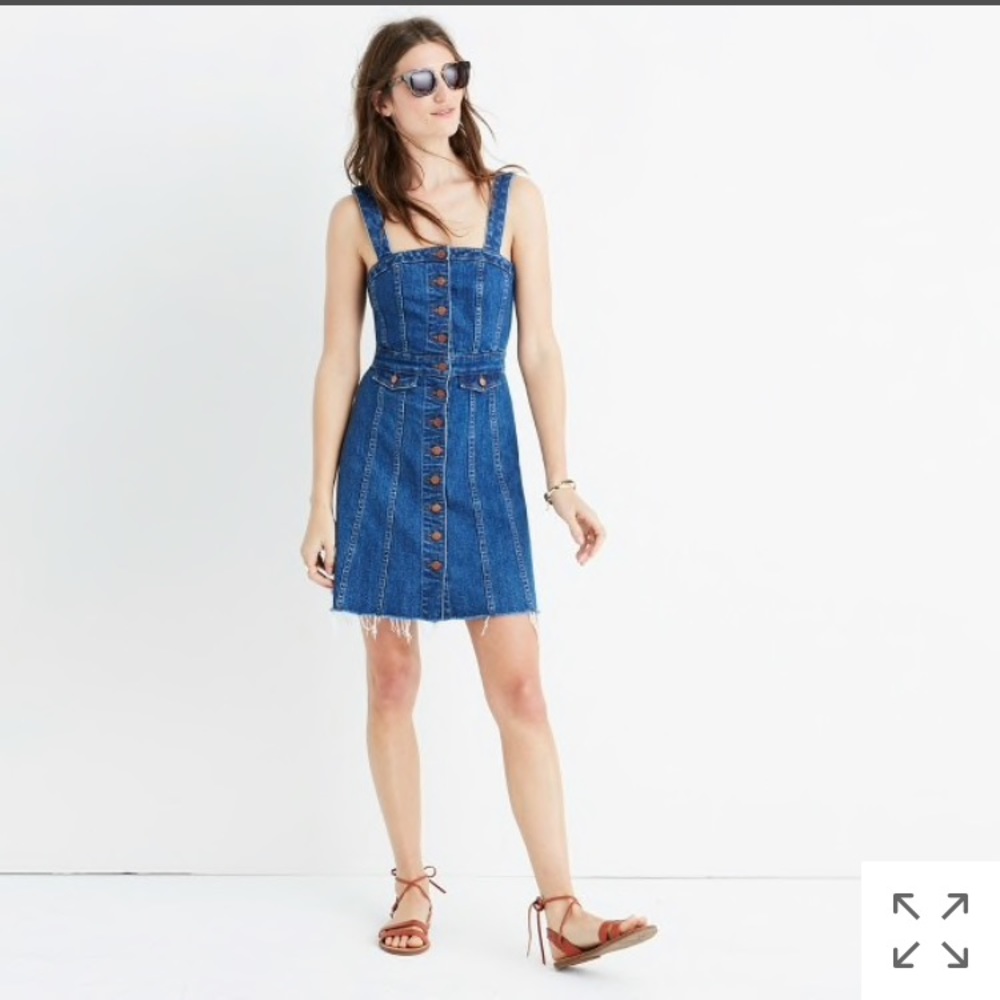 Madewell Raw-edge denim button front dress-size 6